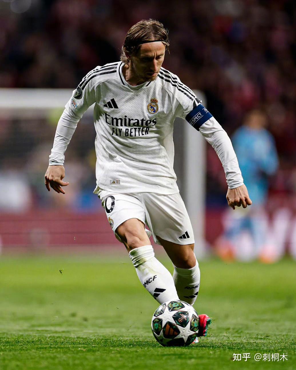 3000万天价小贝林厄姆陷低谷！父亲怒怼主帅，多特蒙德神锋或将被外租